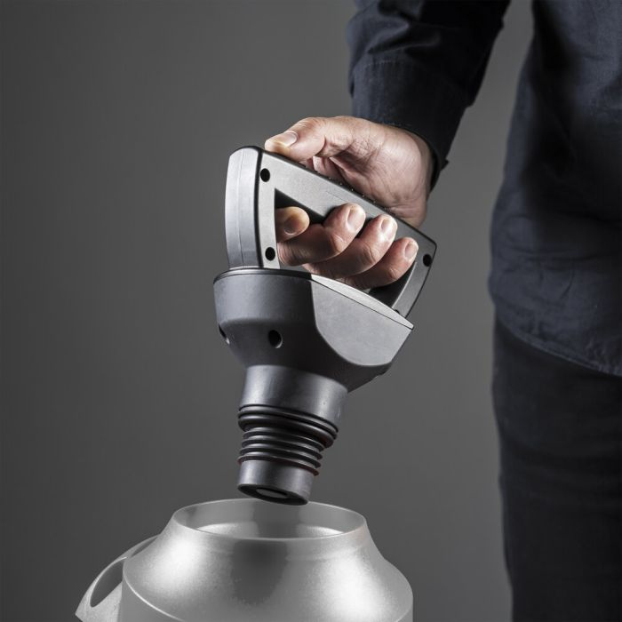 e.PUMP PROFI F2.2 – For Acidic Spraying Applications e.PUMP PROFI F2.2 – For Acidic Spraying Applications