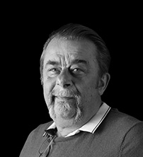 Томас Эсслюнг Томас Эсслюнг